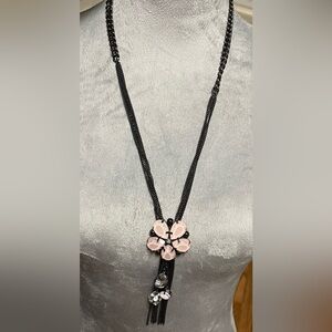 Simply Vera Wang Tassel Necklace Blush Pink Daisy Chain Gunmetal like new